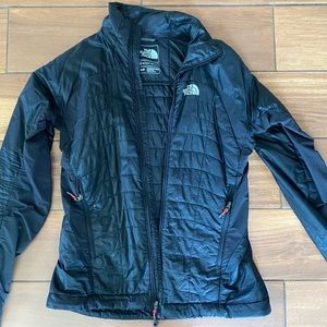 Lightweight North Face puffy